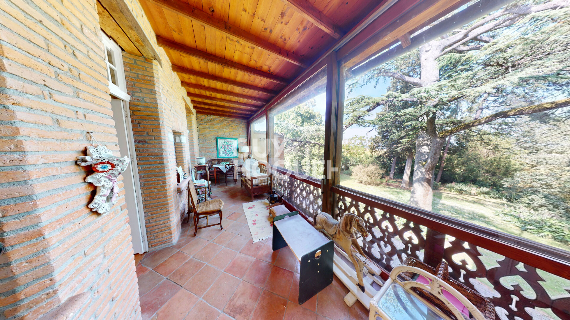 Maison Bourgeoise à vendre à Grenade - Un Écrin de Sérénité