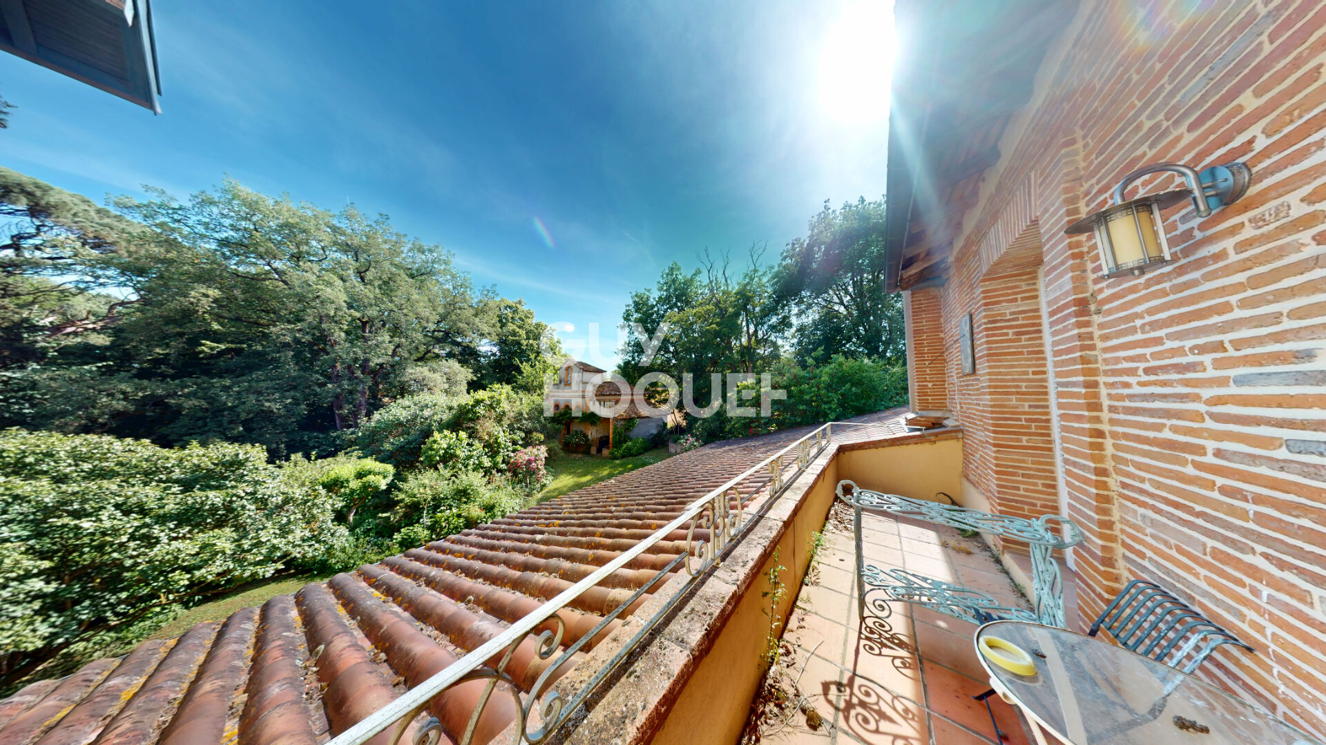 Maison Bourgeoise à vendre à Grenade - Un Écrin de Sérénité