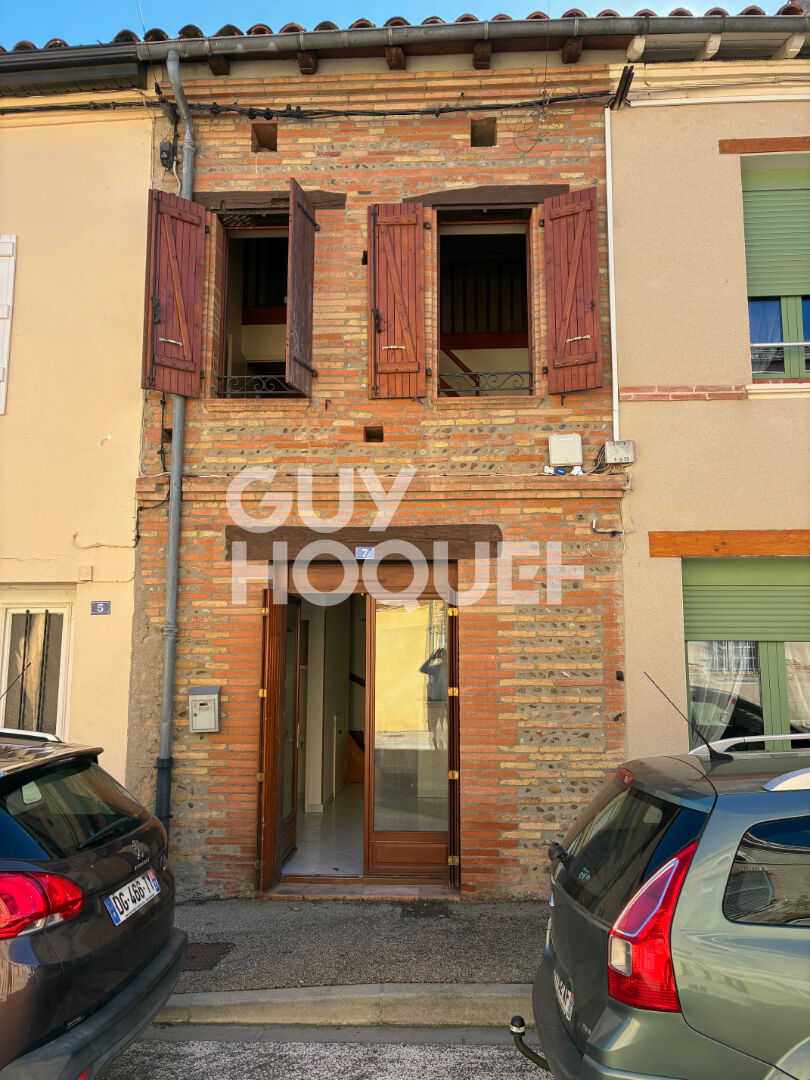 Maison centre de Thil - Référence 2495