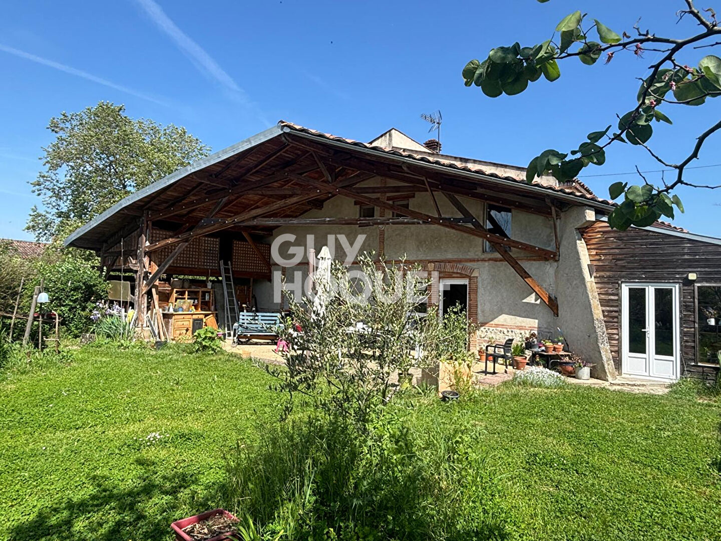 Charmante Maison 4 pièces à Vendre à Larra, calme et Charmante