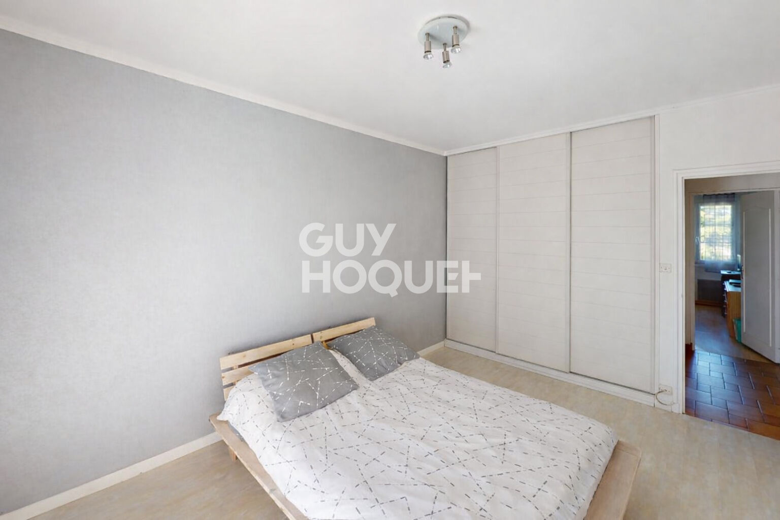 Maison familiale à Merville - Vue dégagée, piscine et 2 000 m² de terrain