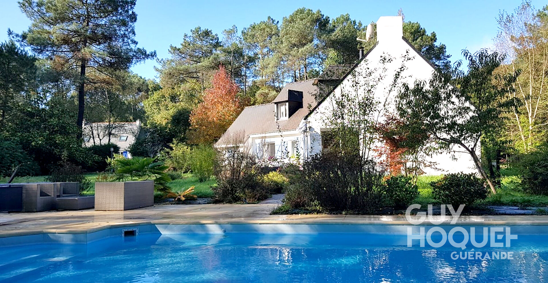 Herbignac - Élégante propriété familiale avec piscine dans un cadre paisible
