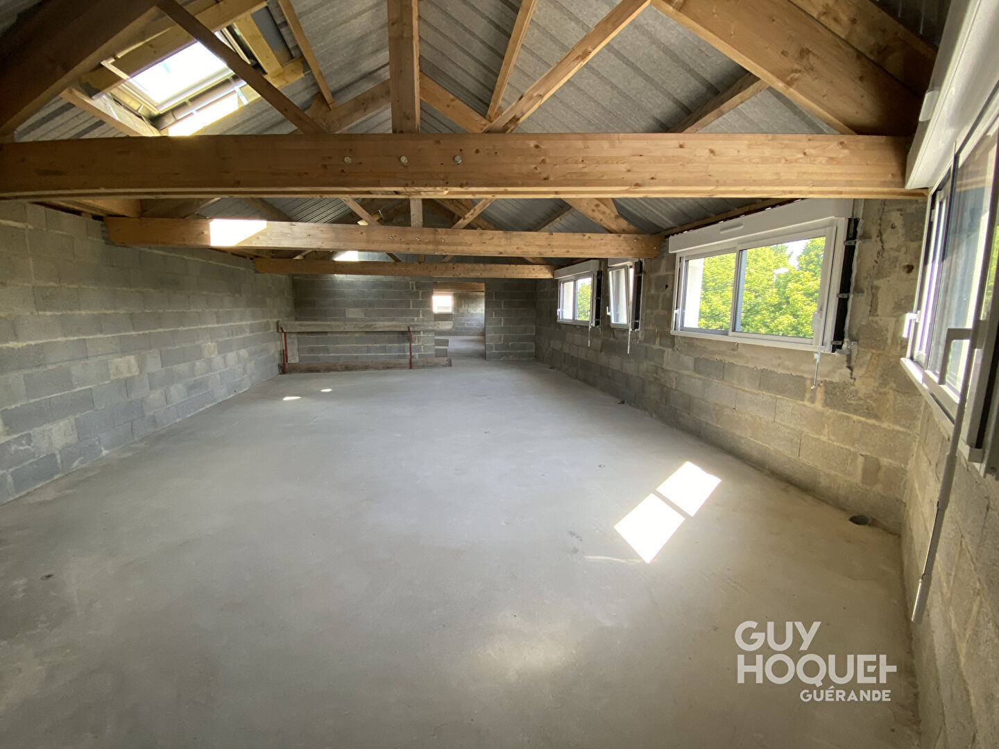 Entrepôt / local industriel