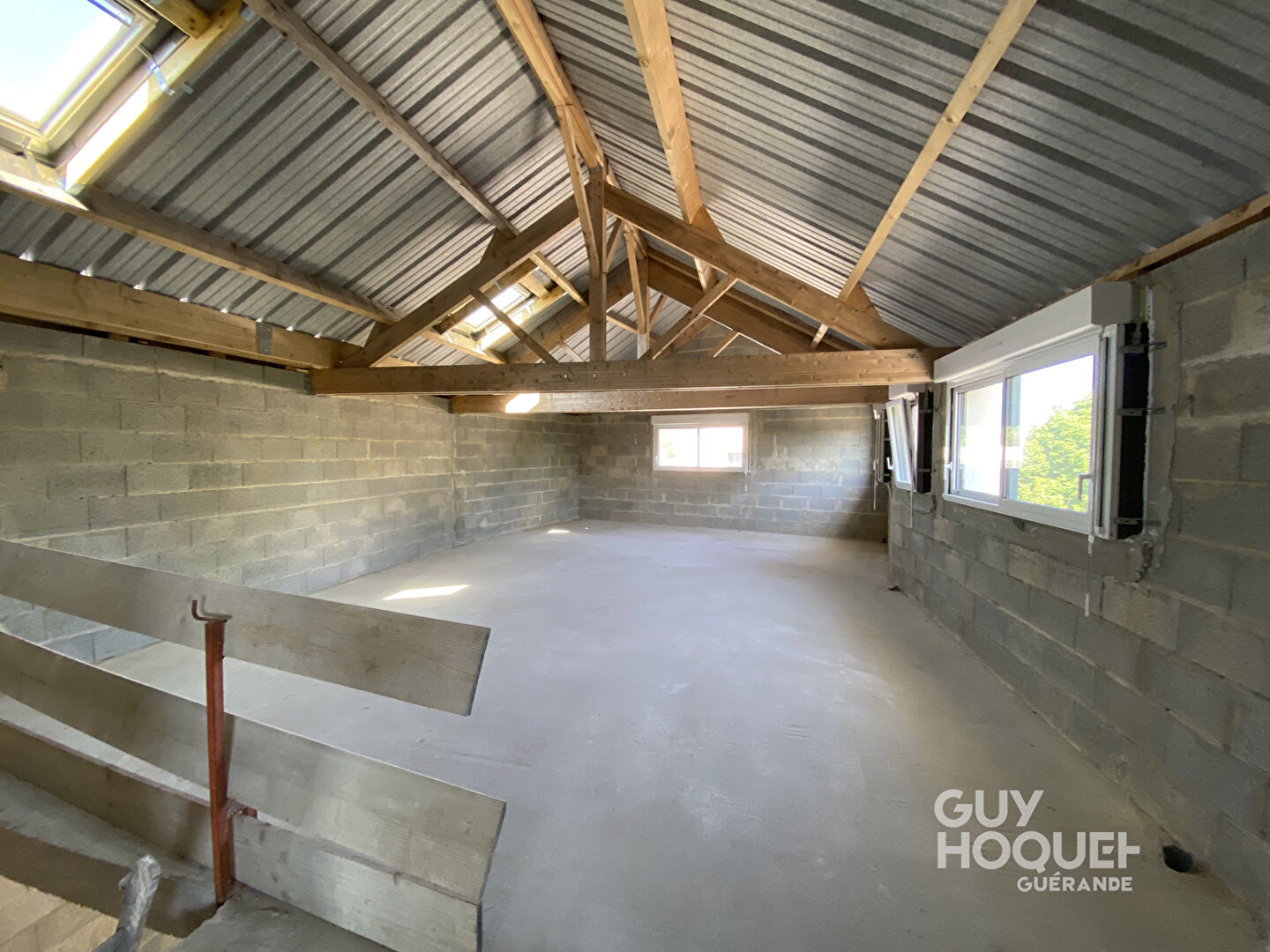 Entrepôt / Local commercial