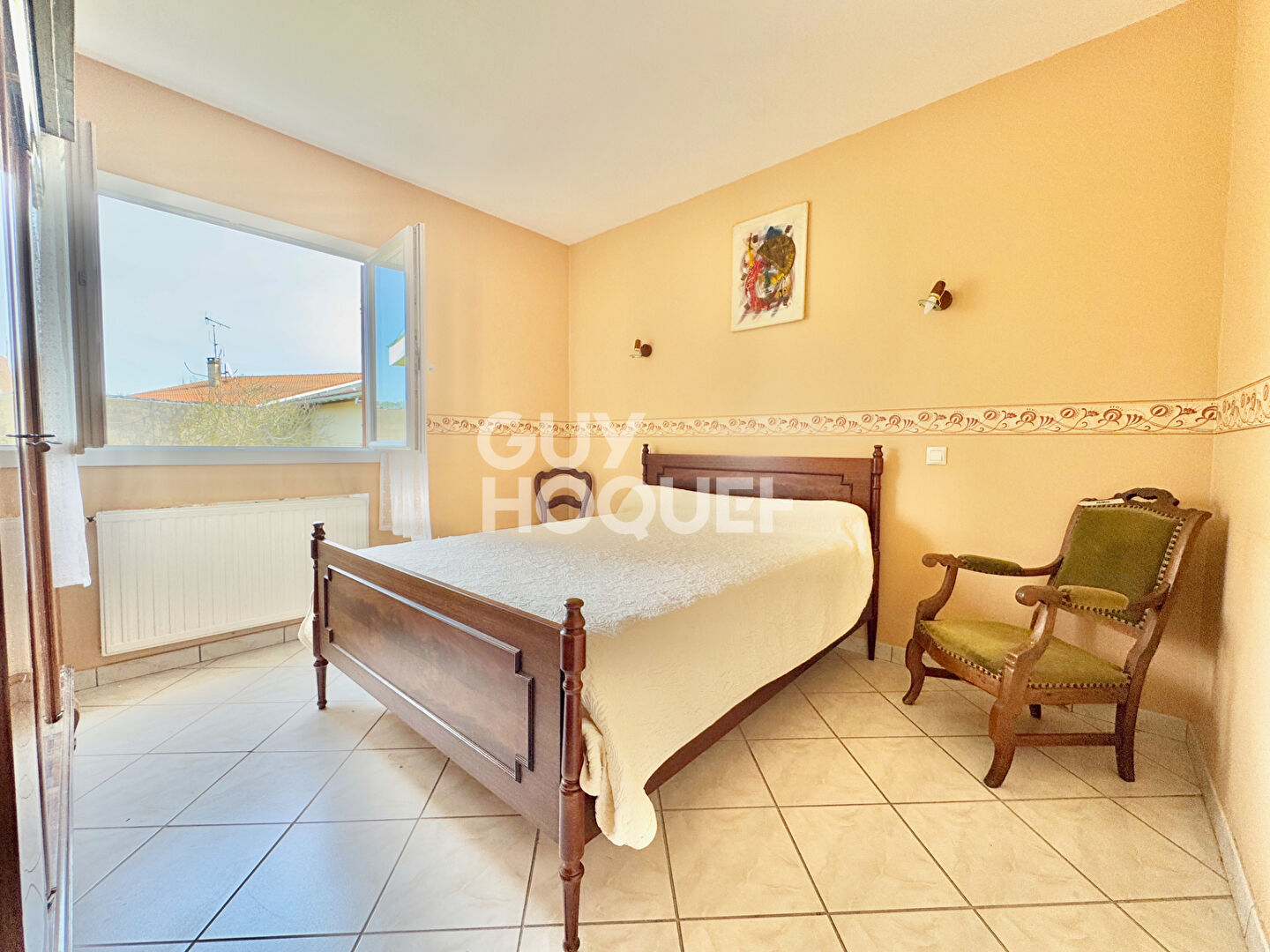 Maison familiale avec du cachet à GROS potentiel au coeur du Teich