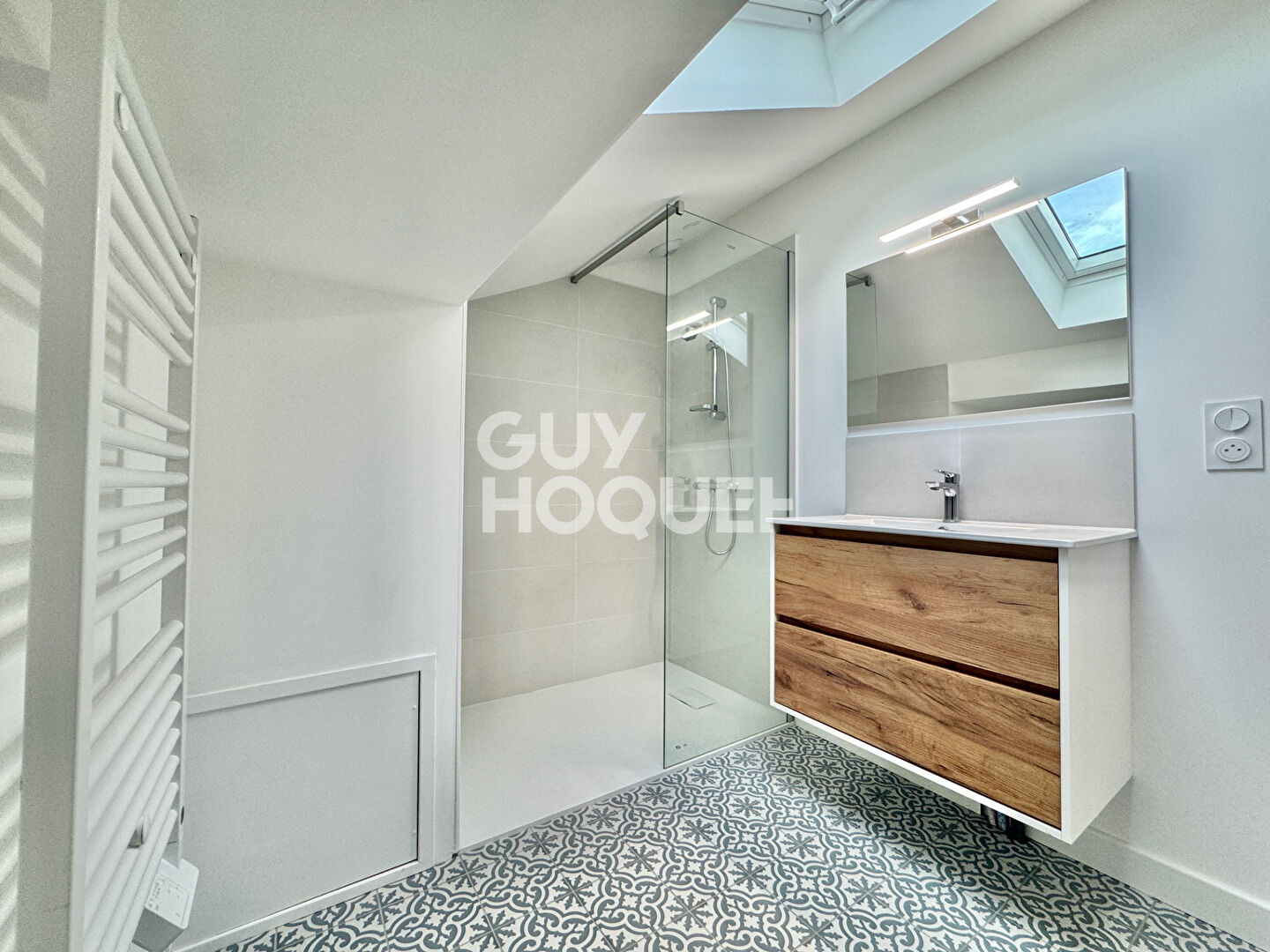 Maison entièrement rénovée à quelques pas de toute commodité