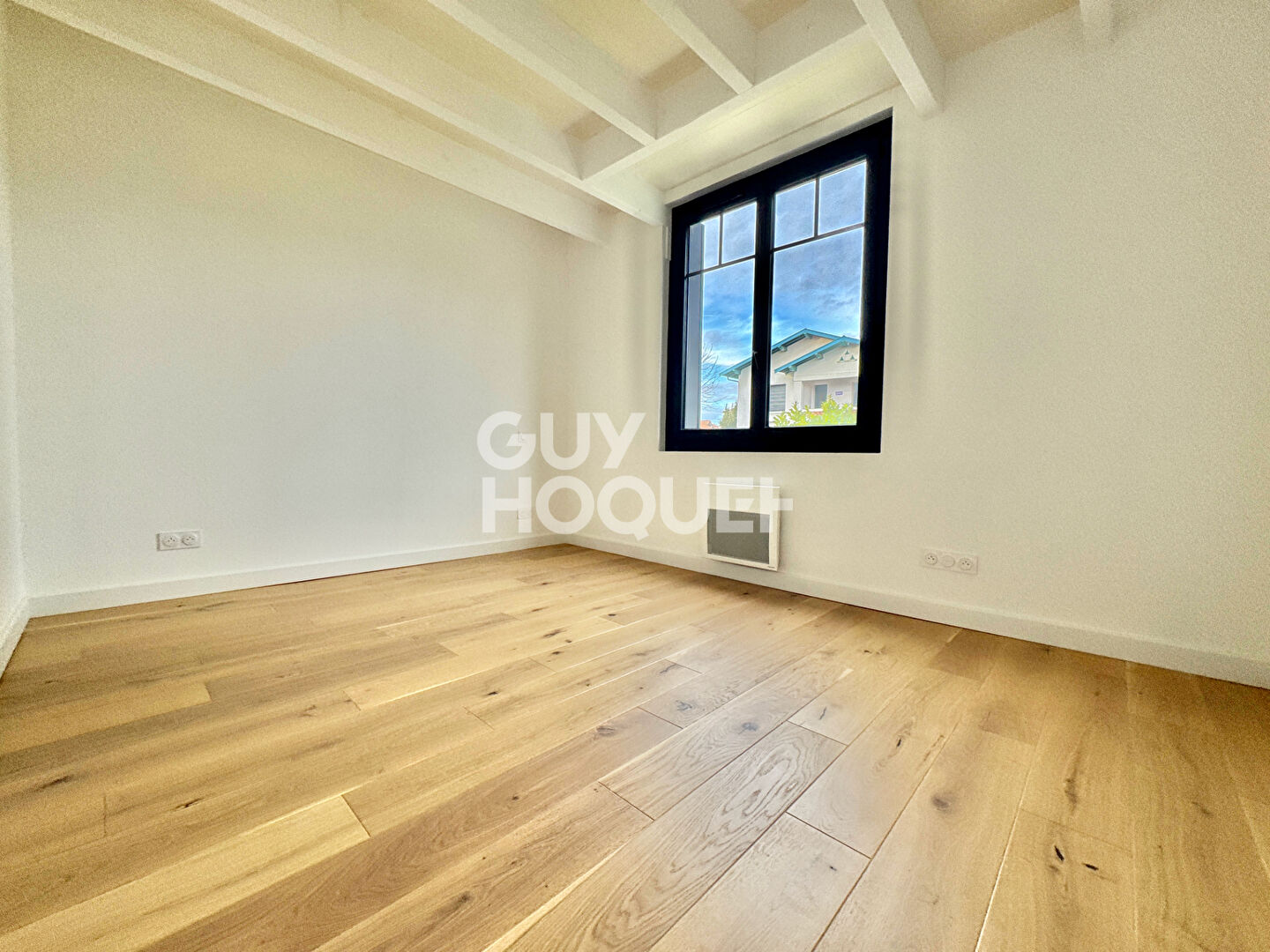 Maison entièrement rénovée à quelques pas de toute commodité