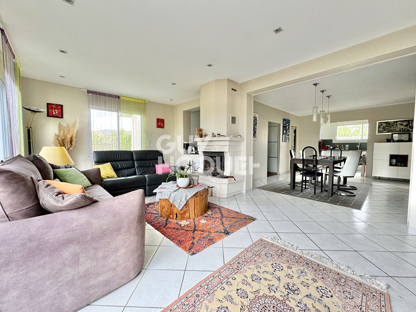 Maison chaleureuse de plain-pied et sa piscine à Meyran