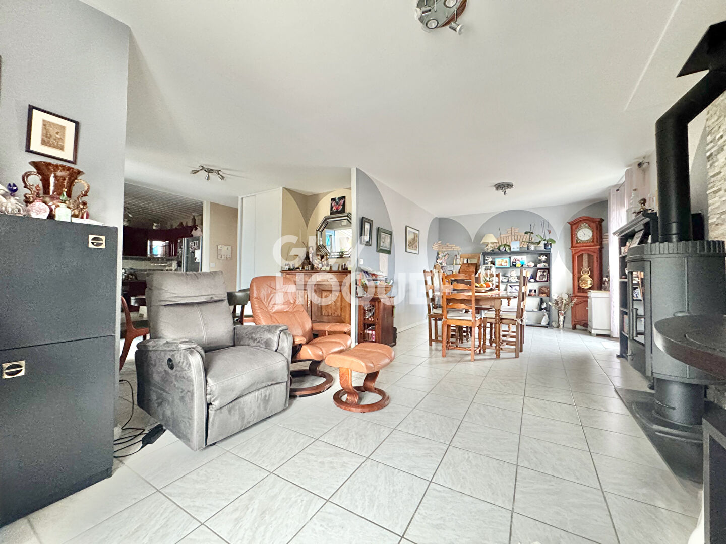 Maison chaleureuse dans le quartier prisé de Meyran