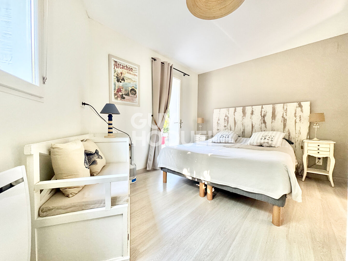 BIEN RARE - T3 au calme dans une Arcachonnaise à deux pas des commerces et de la plage