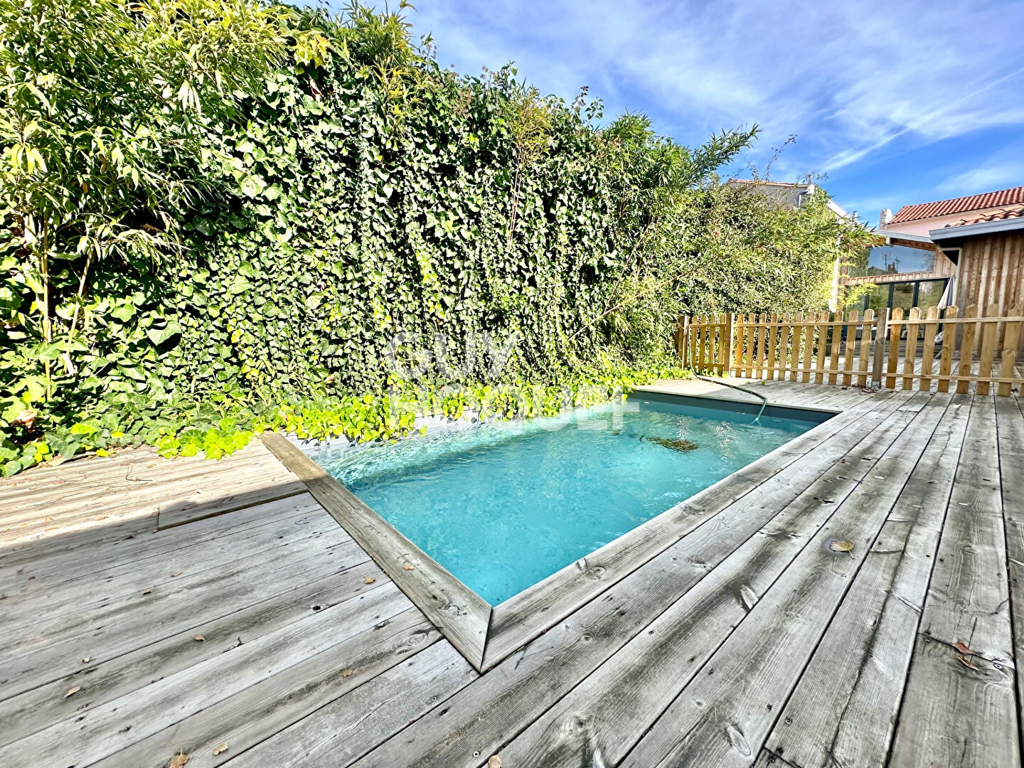 Maison d'exception rénovée en plein centre de La Teste De Buch 7 pièce(s) 241 m2