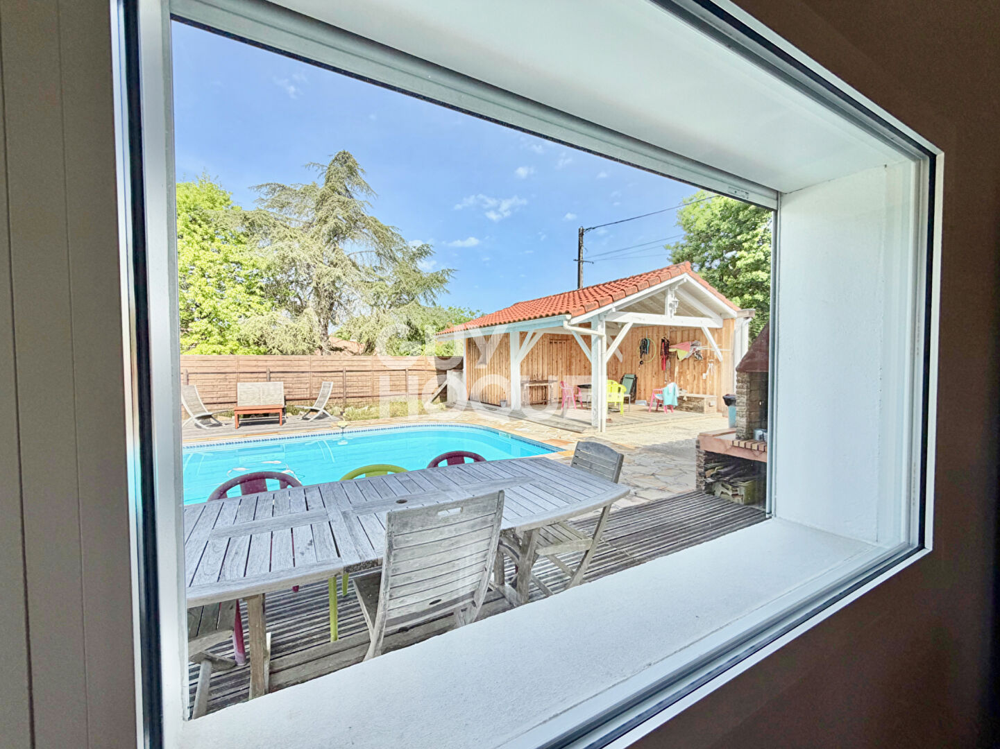 Charme, Calme et volumes à Meyran