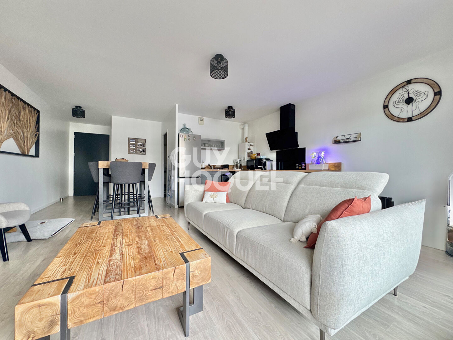 T2 avec terrasse et parking privatif à proximité des commerces de la Teste de Buch