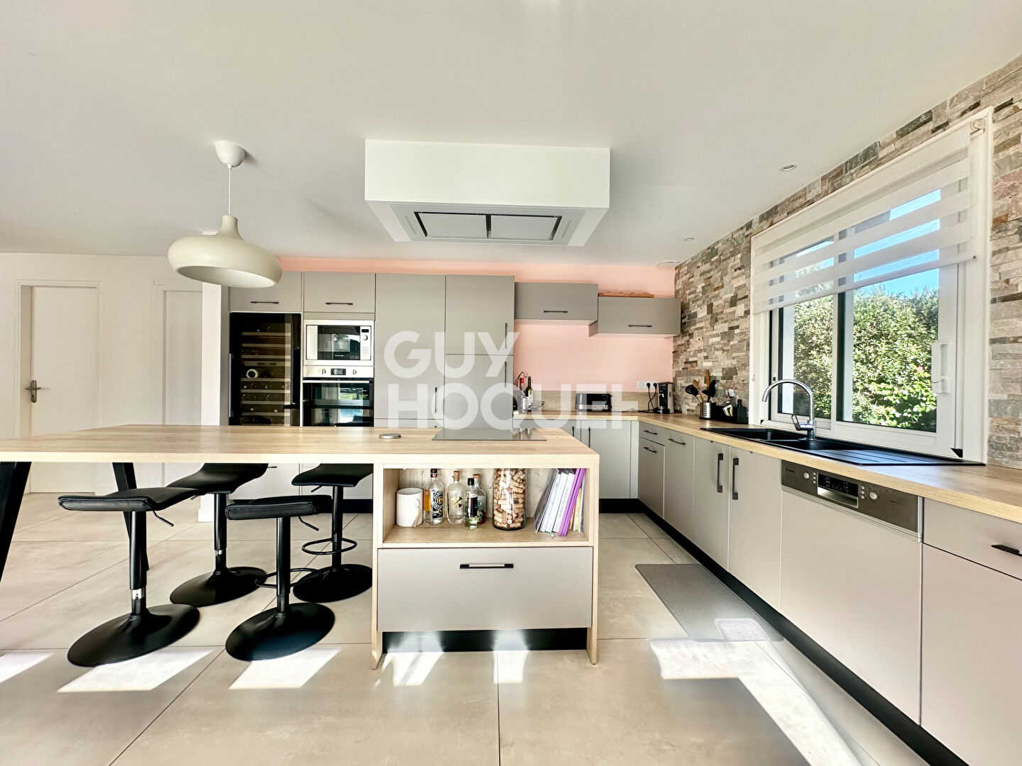 Maison d'exception au coeur de La Hume -162m2