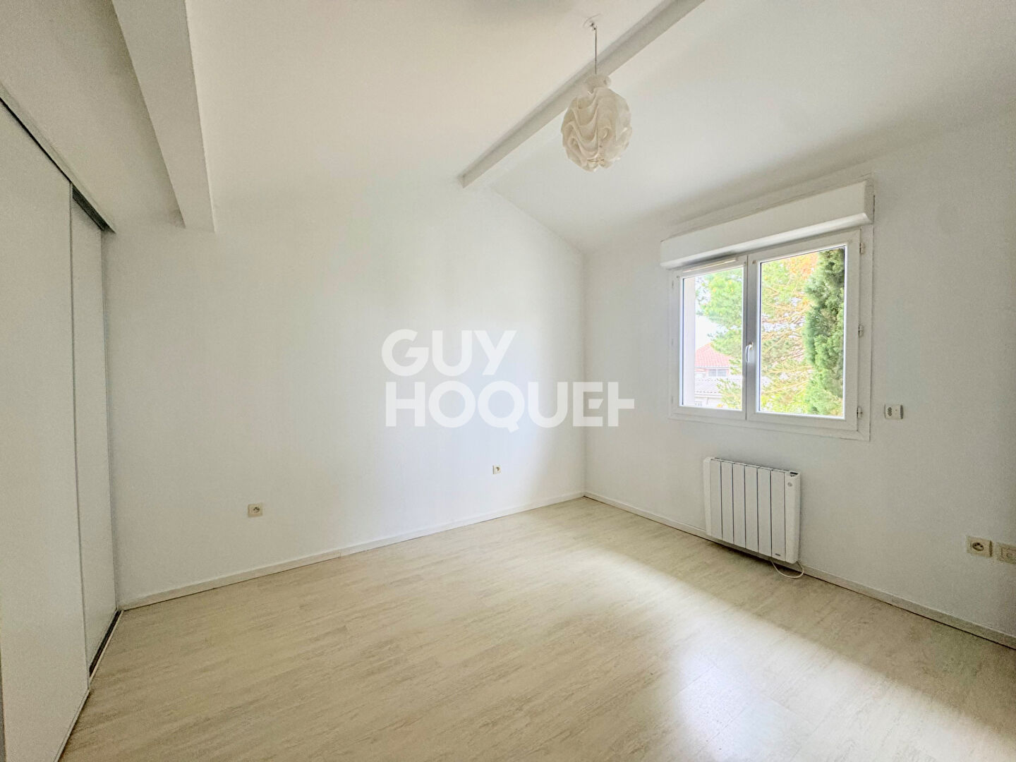 Coup de coeur : maison mitoyenne avec jardin en plein centre de Gujan-Mestras