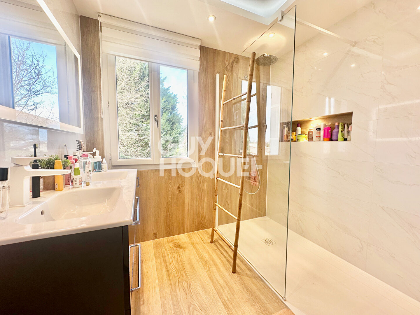 Maison familiale de 155m2 avec piscine, dépendance et grand jardin à Gujan-Mestras