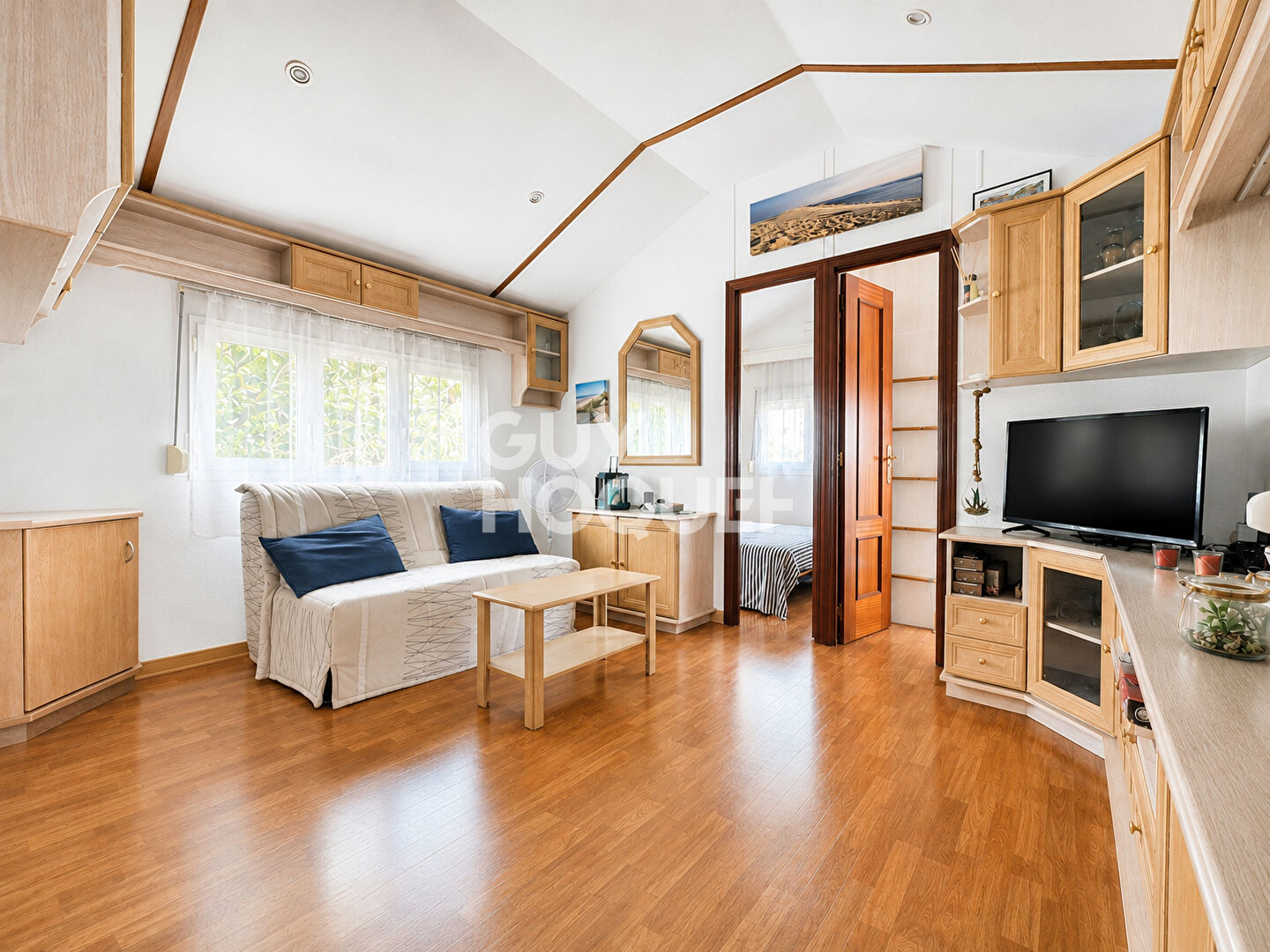 Mobil-home lumineux et spacieux à 5 min du port et de la plage de La Hume