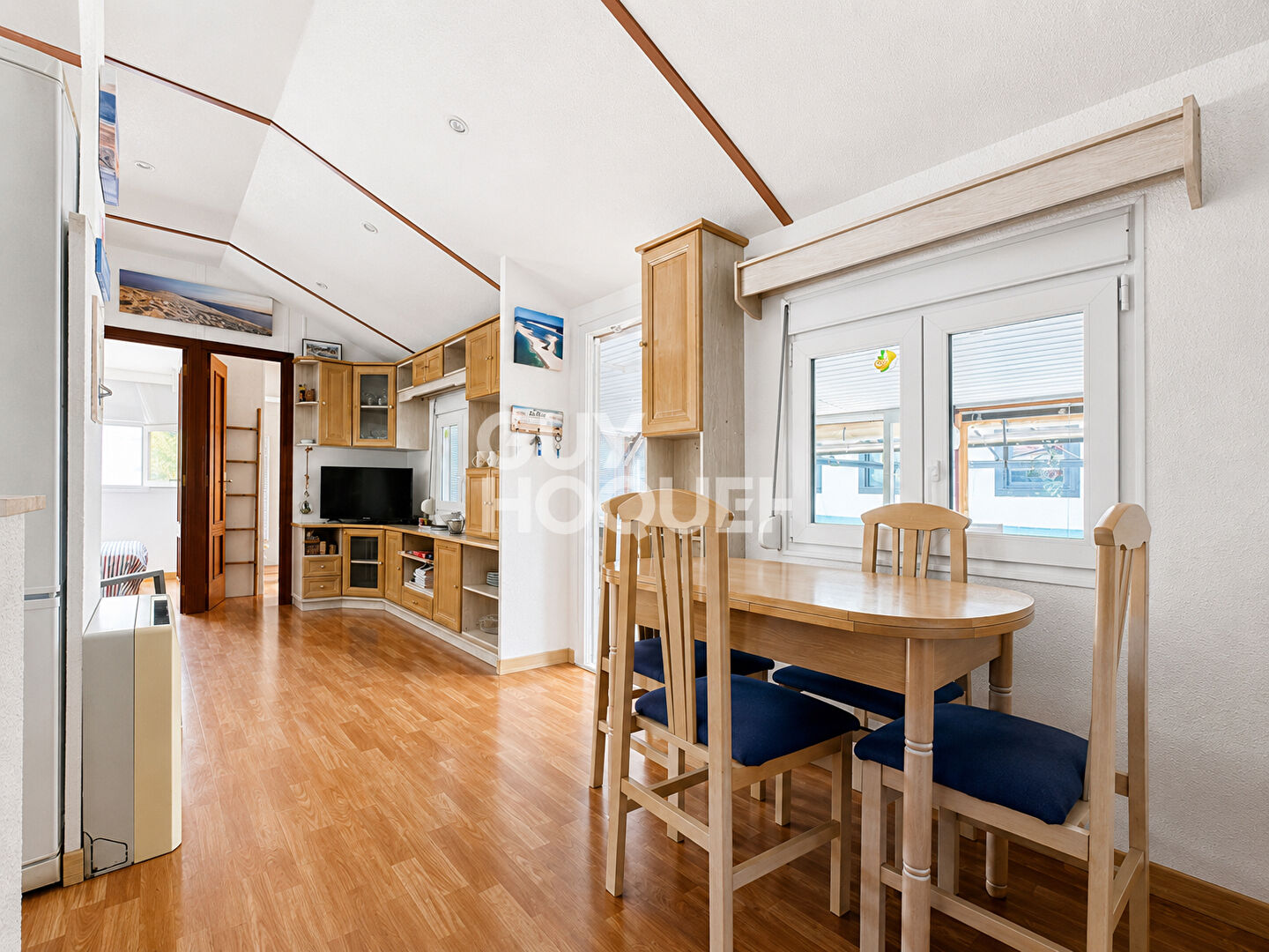 Mobil-home lumineux et spacieux à 5 min du port et de la plage de La Hume