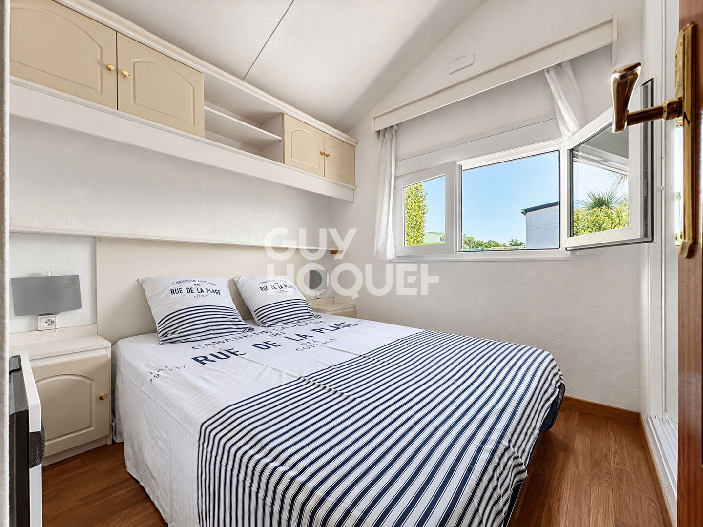 Mobil-home lumineux et spacieux à 5 min du port et de la plage de La Hume