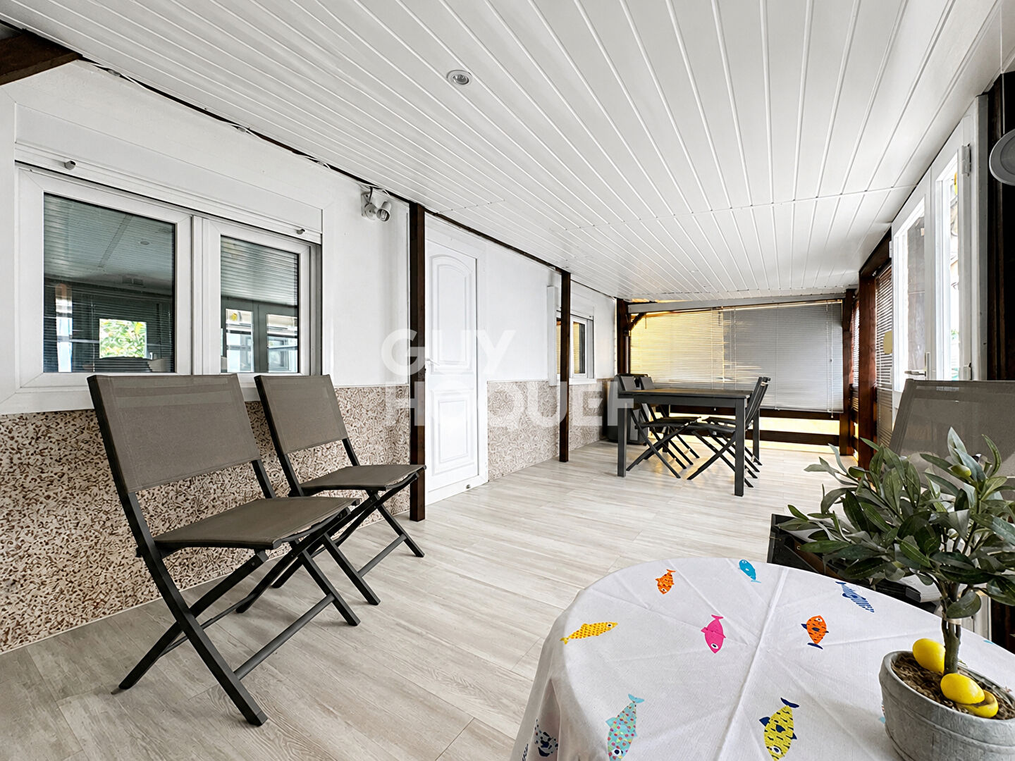 Mobil-home lumineux et spacieux à 5 min du port et de la plage de La Hume