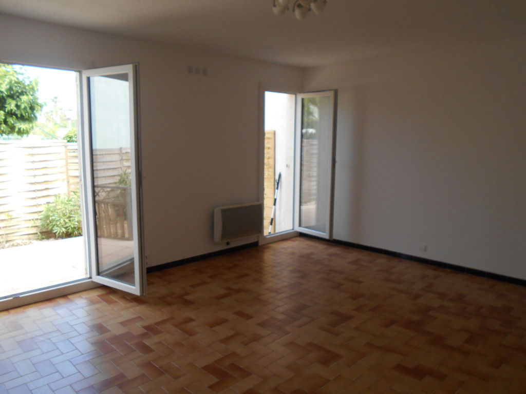 Location : maison 4 pièces à HYERES