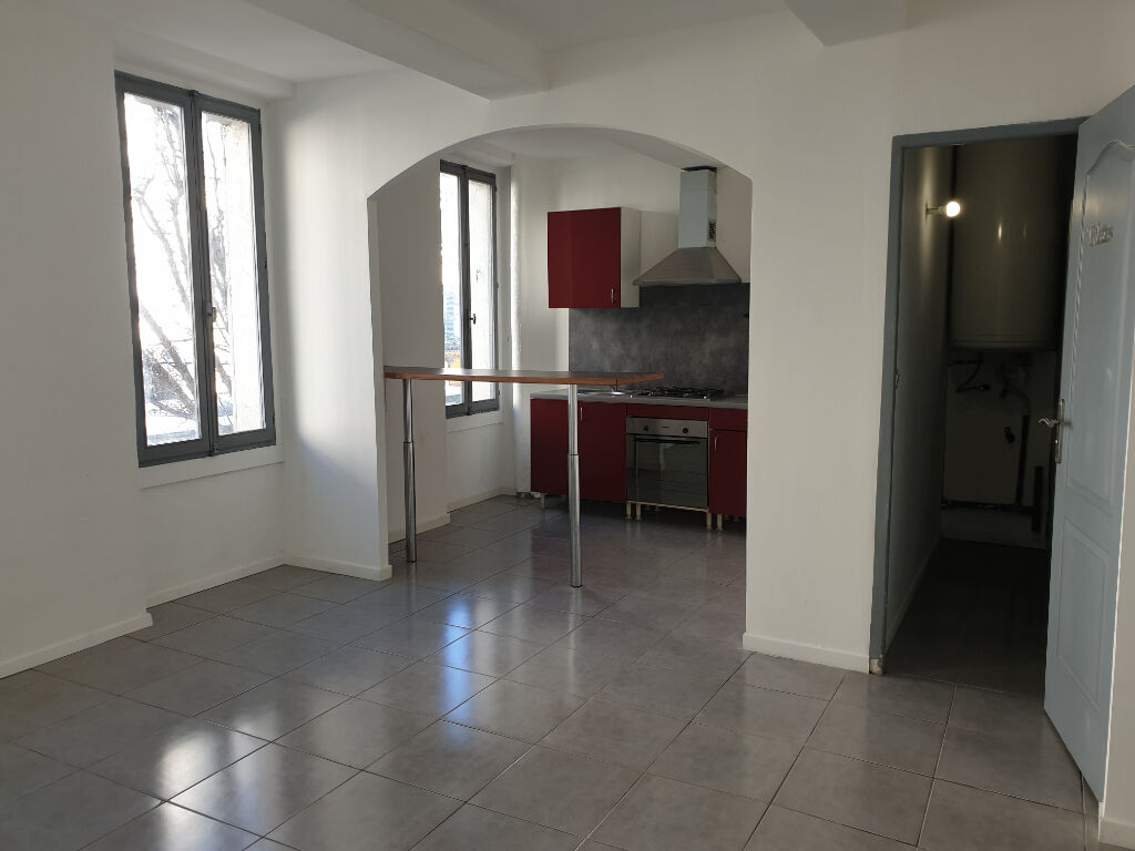TOULON : appartement F2 en location