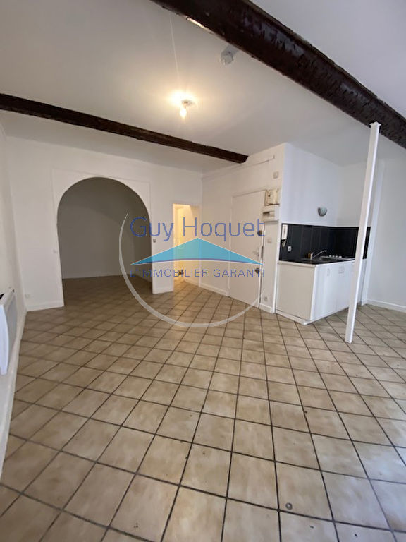 Location d'un appartement 2 pièces (34 m²) à TOULON