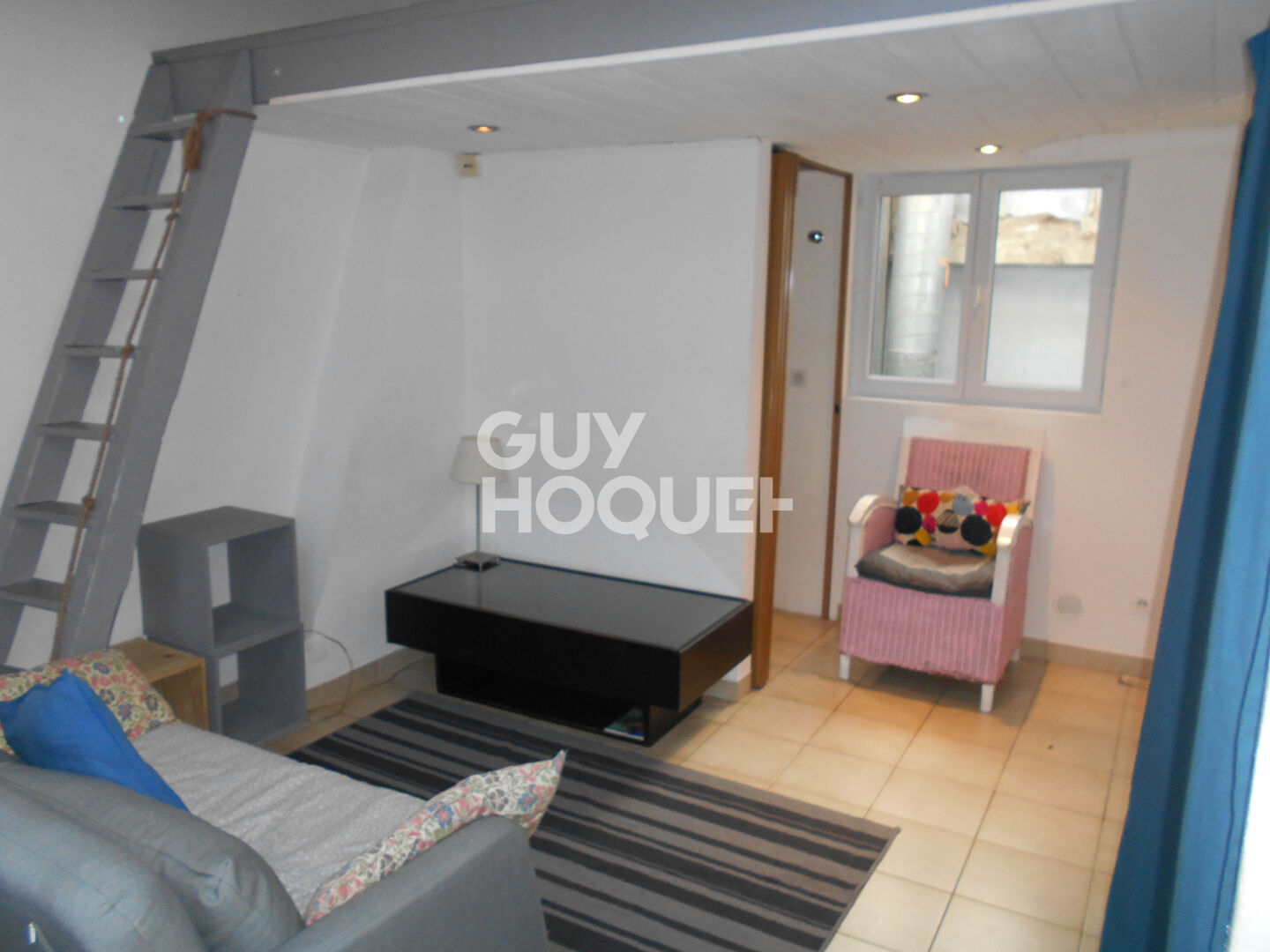 Appartement F1 à vendre à HYERES