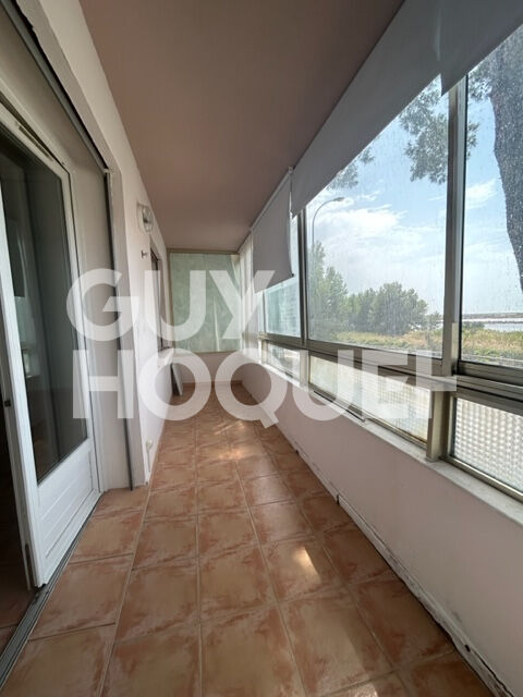 LOCATION d'un appartement F1 (28 m²) à HYERES