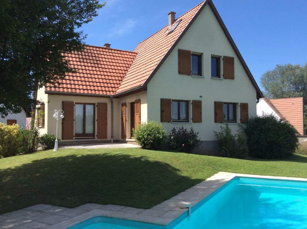 Maison  6 pièce(s) 140 m² au sol
