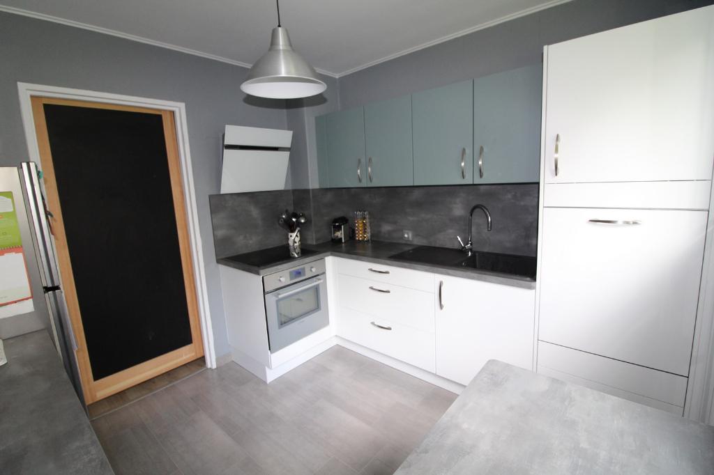 À vendre, appartement de 94,86 m², 5 pièces à ILLKIRCH GRAFFENSTADEN (67400).