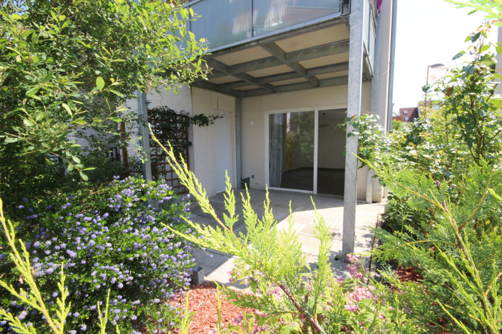 Appartement  Rez de Jardin, 3 pièces de 69,26 m² à vendre à ECKBOLSHEIM (67201).