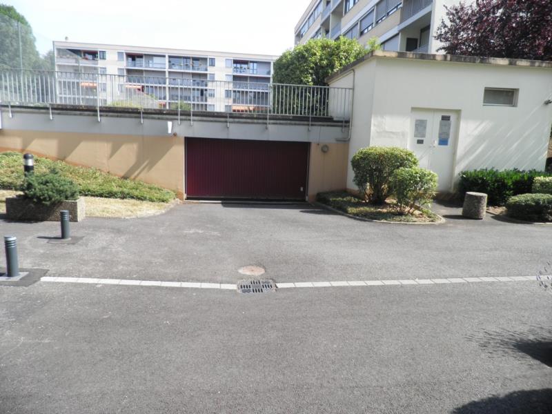 Garage au Quai de l'Ill