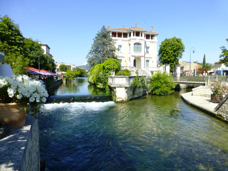 Les différents types de commerces disponibles à L'Isle-sur-la-Sorgue