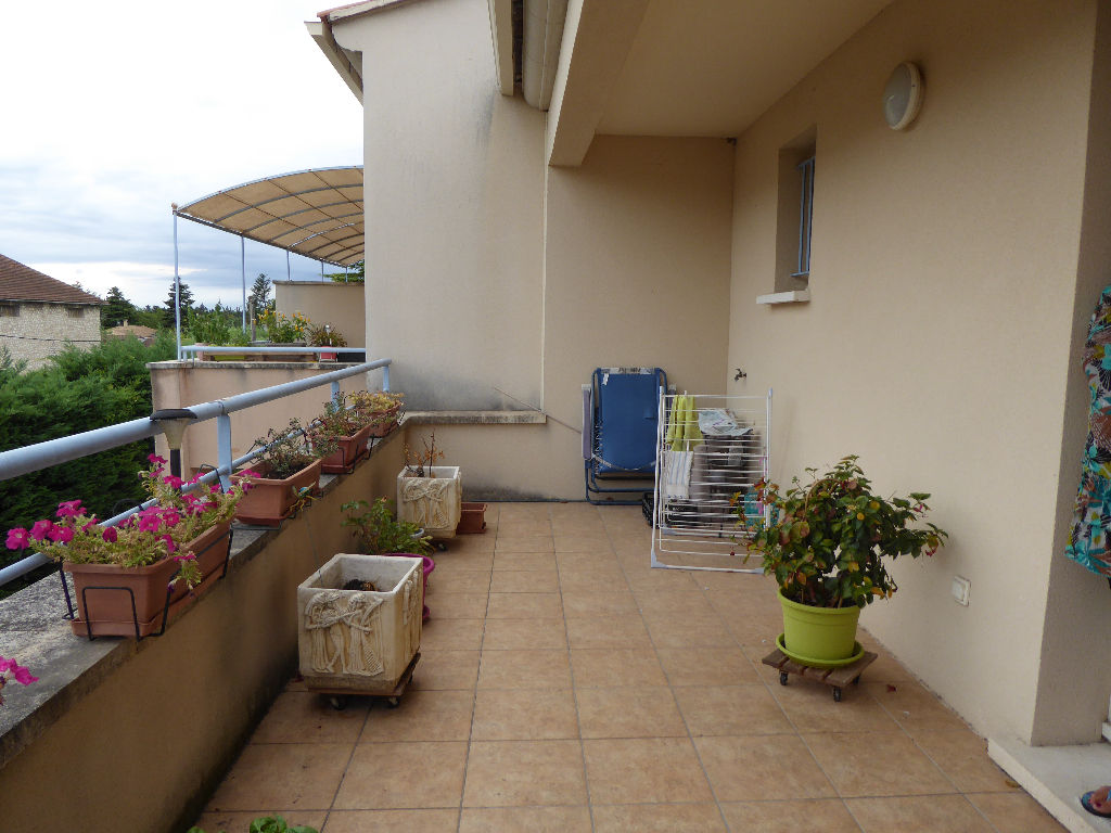 Appartement 2 chambres au THOR (84250).