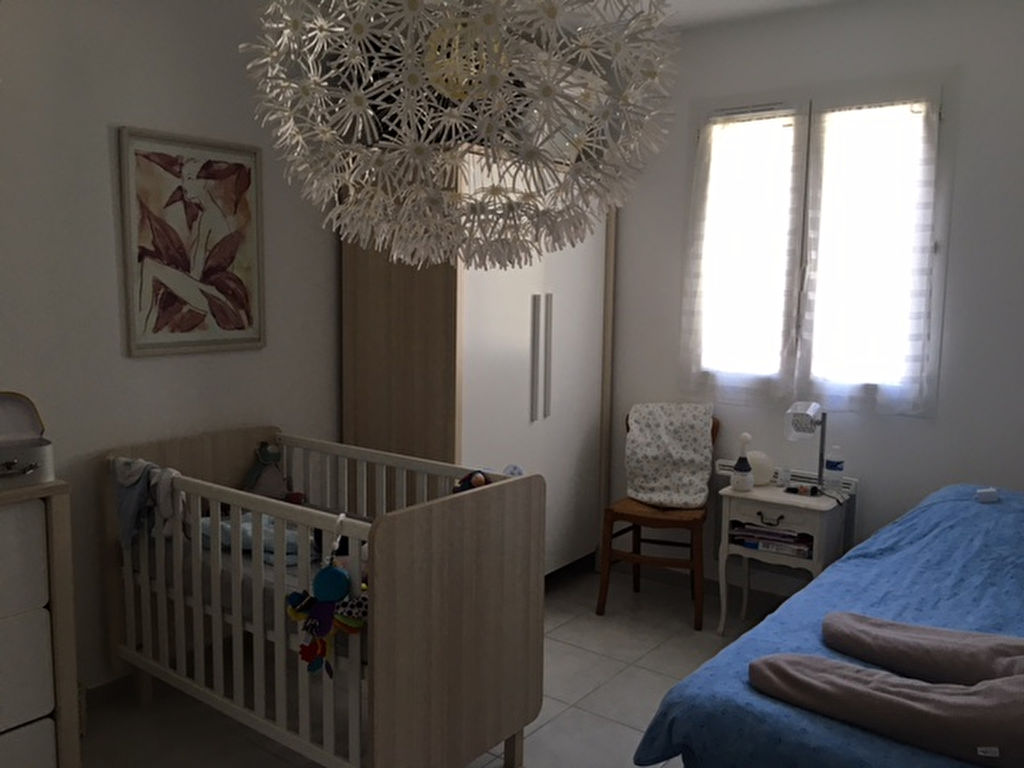 Maison Plain pied LE THOR (84250).