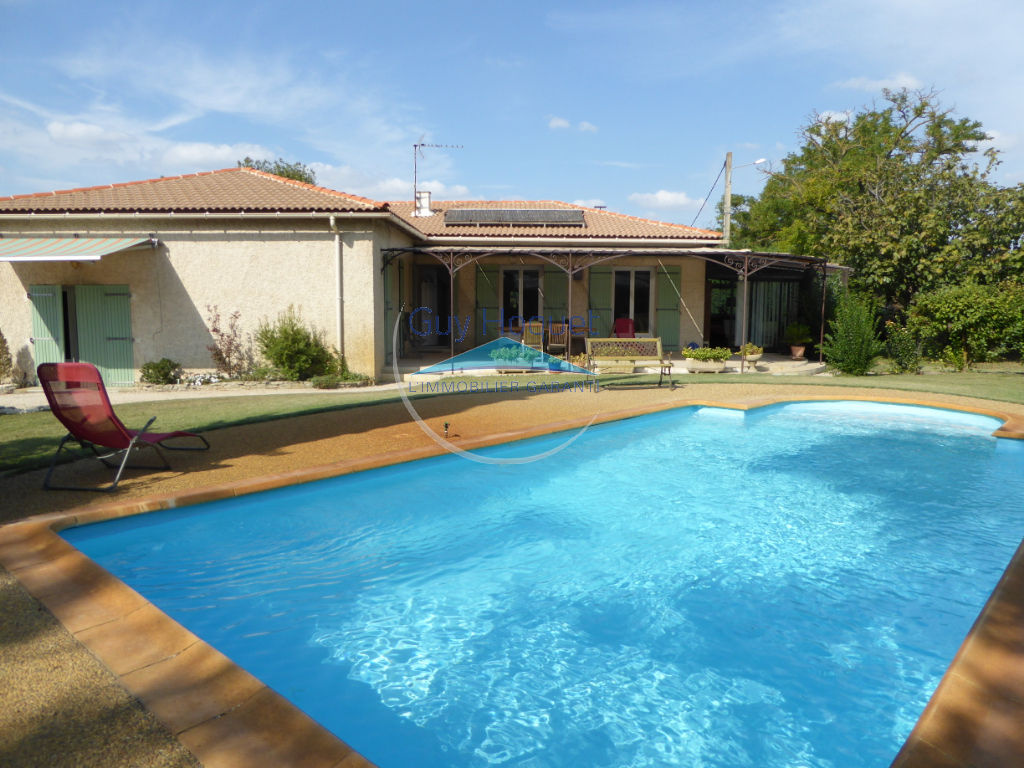 Maison en VIAGER à L'Isle-sur-la-Sorgue 140 m² avec piscine sur terrain 1200 m²