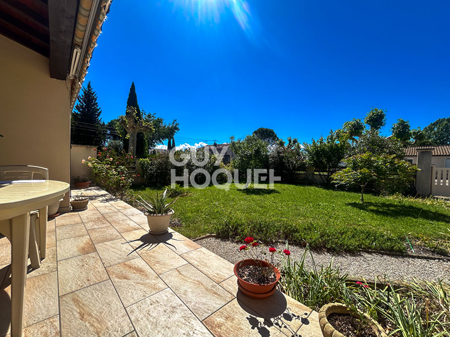 Partage des eaux - L'Isle-sur-la-Sorgue : Maison plain pied avec jardin et garage