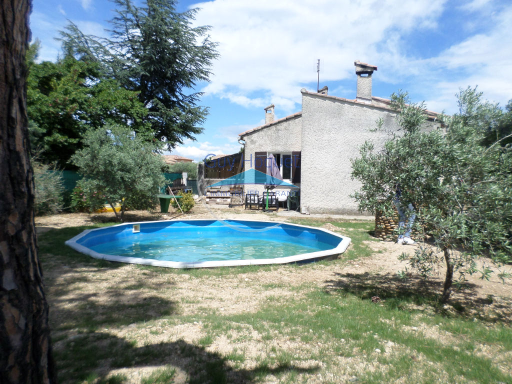 Maison Chateauneuf De Gadagne 110 m² habitables sur plus de 900 m² de terrain !