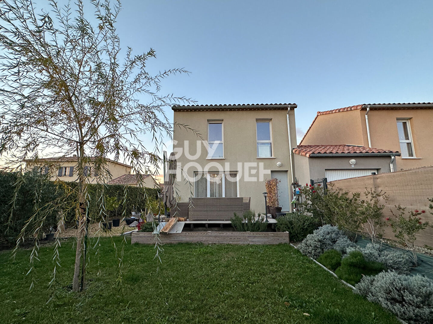 maison récente 3 chambres avec jardin et garage