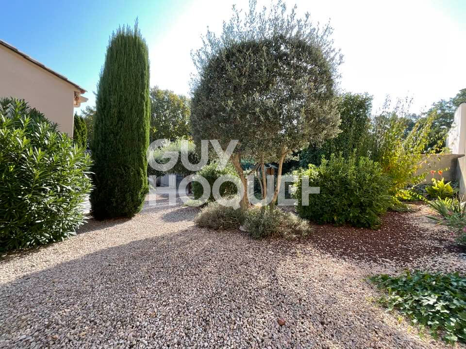 Villa spacieuse à vendre à Châteauneuf de Gadagne avec deux T2 indépendants