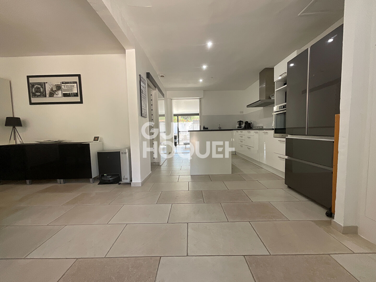 Maison plain pied à Velleron, Bel extérieur sans vis à vis ni nuisance !