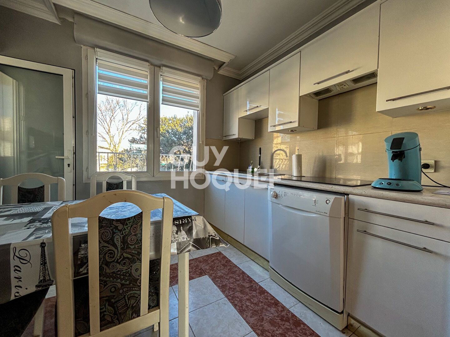 VENTE d'un appartement F3 à ENTRAIGUES SUR LA SORGUE