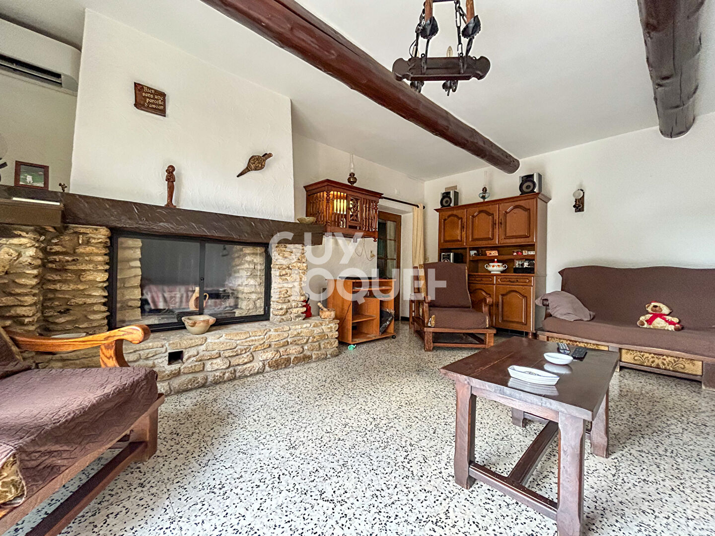 MAS 3 pièce(s) 84 m² ROBION sur plus de 300 m² de parcelle SANS NUISANCES !