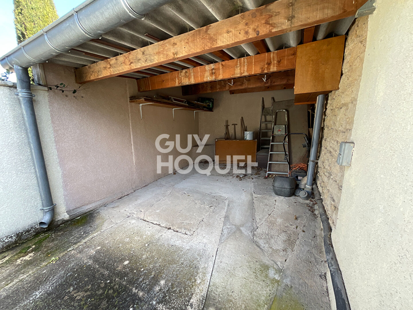 MAS 84 m² ROBION 300 m² de parcelle SANS NUISANCES et SANS VIS à VIS !