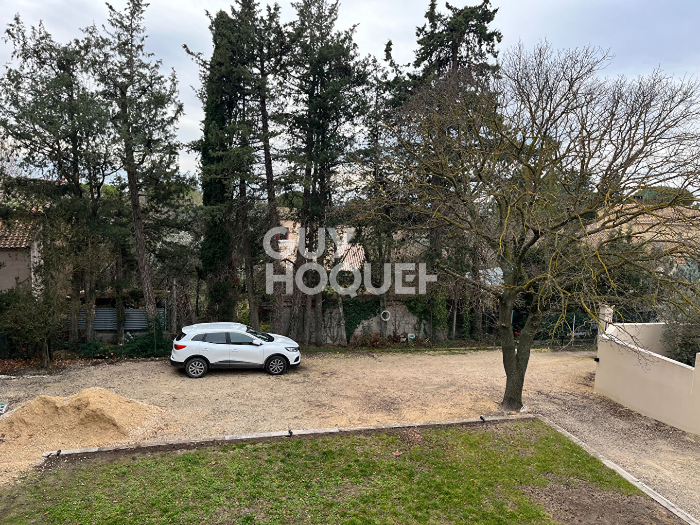 Appartement meublé EAU + ELECTRICITE COMPRISES - quartier St Antoine