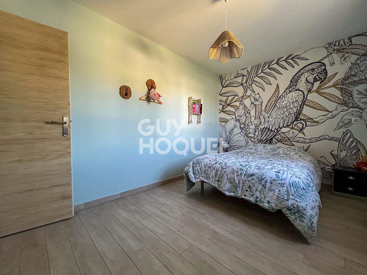 GARGAS : maison et garage sur 1100m²