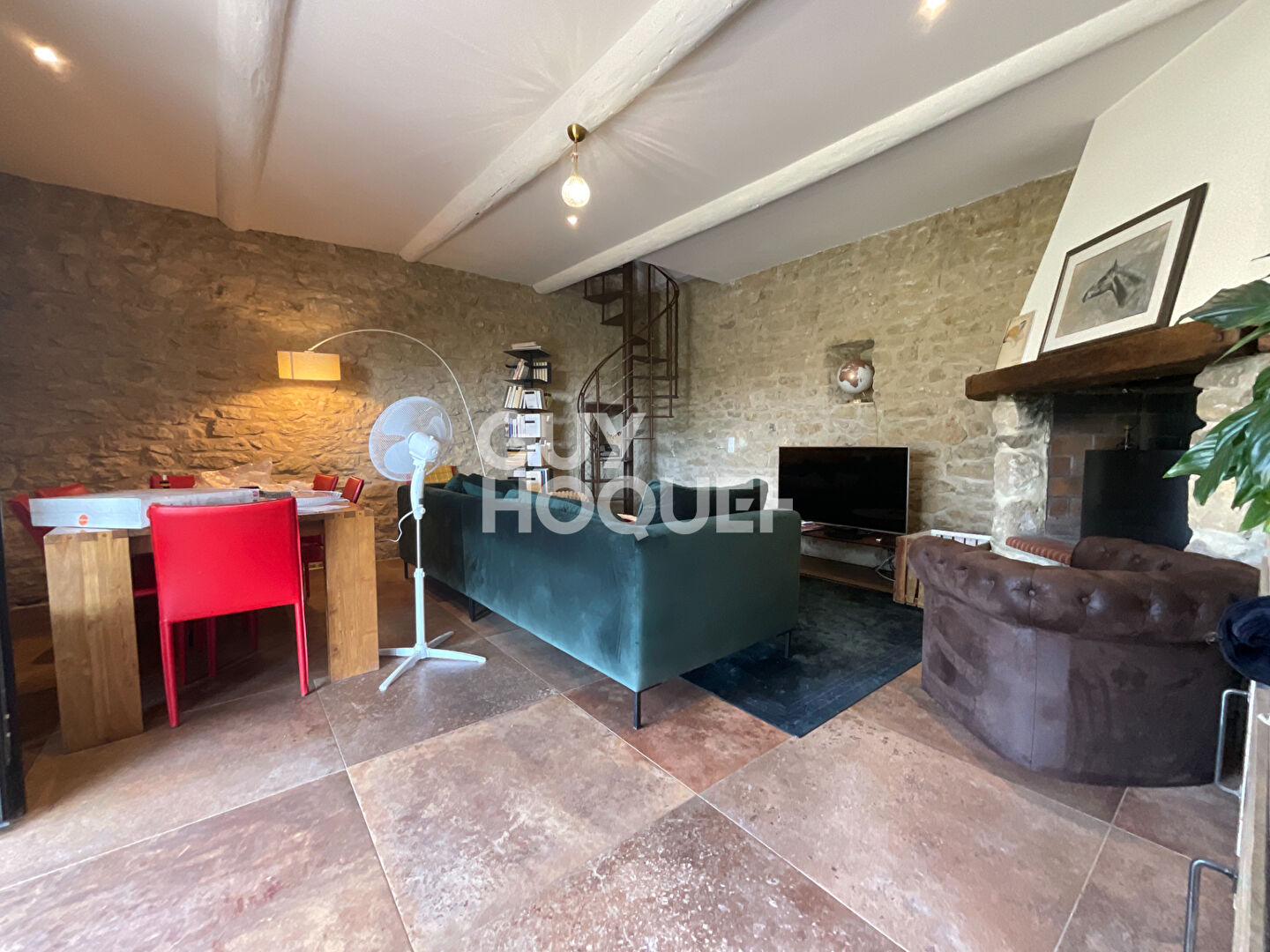 Maison de charme à vendre à L'Isle-sur-la-Sorgue 4 pièces grand terrain