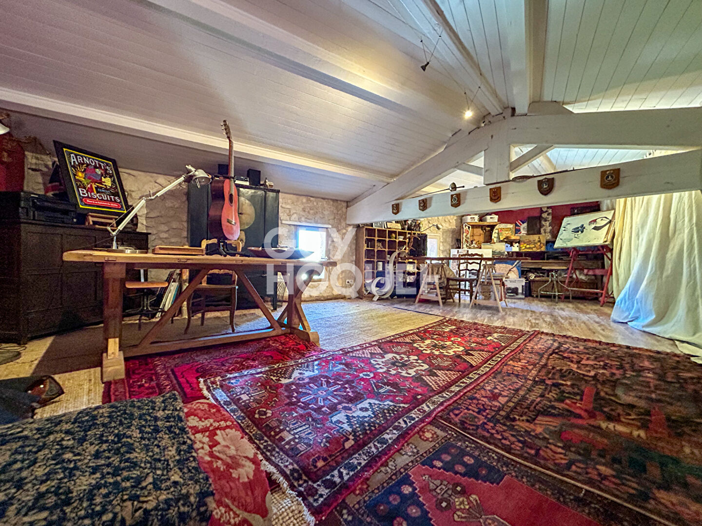 Mas BORD DE SORGUE Le Thor 5 pièces 240m² au calme