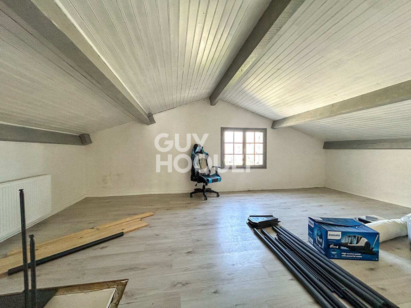 Maison de plain pied proche centre ville l'Isle sur la SOrgue